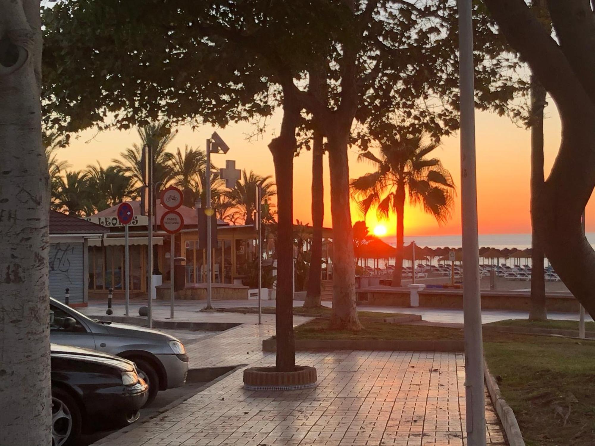 Malibu Beach Torremolinos Exterior photo